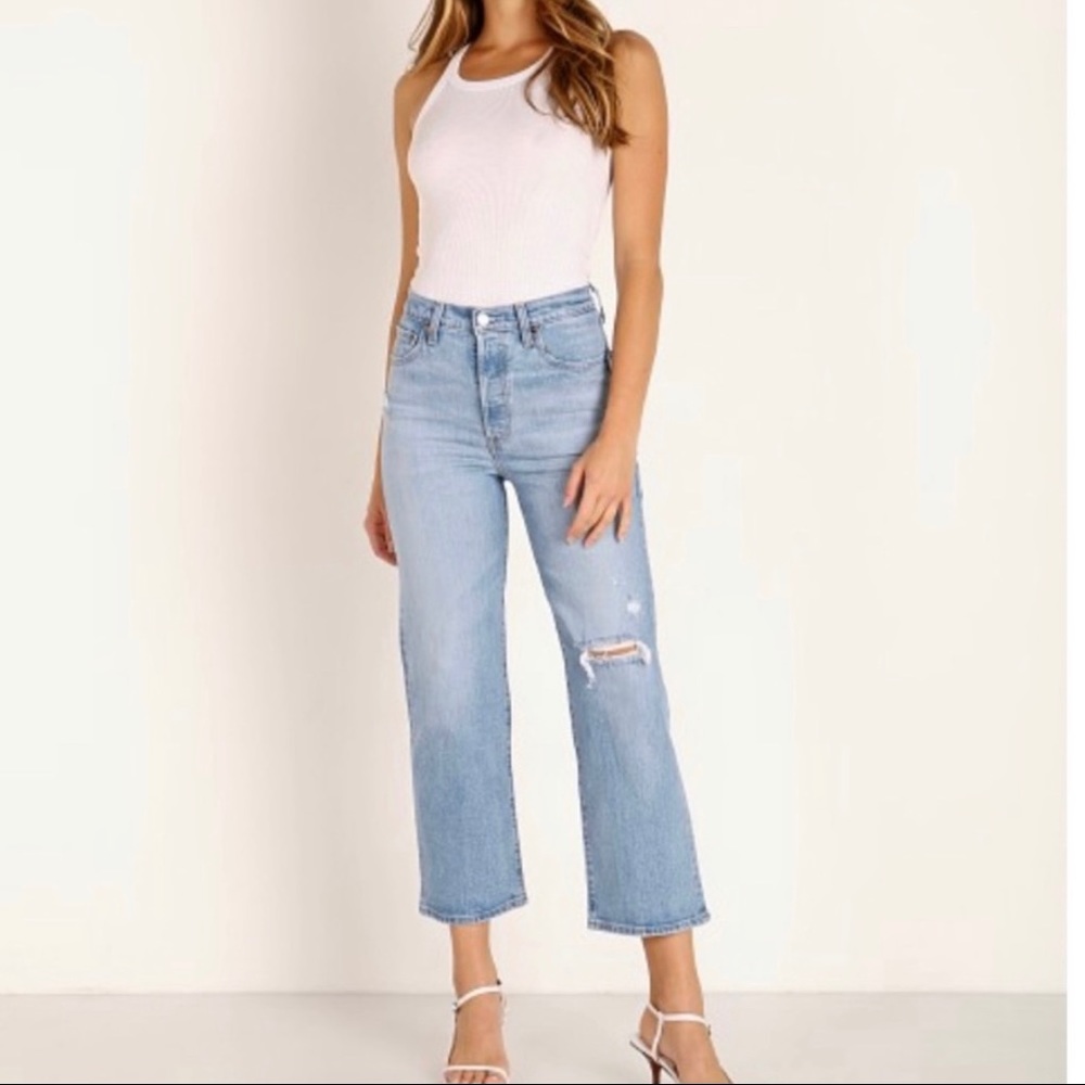 Levi’s Ribcage Straight Jeans